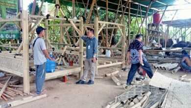 Kerajinan Bambu, Produk Unggulan Kecamatan Arjasa Jember Ini Tembus Pasar Mancanegara