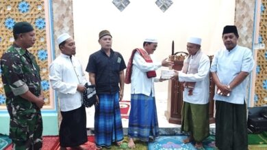 Salat Subuh Berjamaah di Masjid Al-Baitul Kamal, Camat Arjasa Minta Warga Waspadai Demam Berdarah