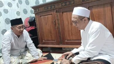 Di Ujung Tausiyahnya, Kiai Ini Mendoakan Gus Fawait-Djoko Susanto Agar Menjadi Pemimpin Jember