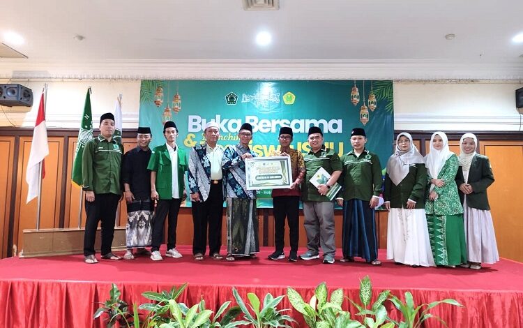 Menyalakan Cahaya Ilmu dari Pesantren: Jalan Beasiswa ISNU Jember untuk Santri Jember