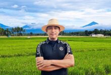 Di Balik Kemapanan, Arum Sabil Pilih Jalan Sunyi Menempuh Program Doktor